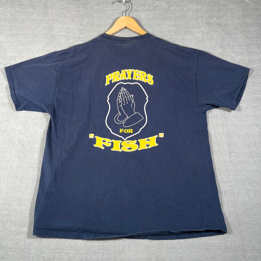 Port and Company Prayers For Fish Graphic Short Sleeve T-Shirt Mens XL Navy Blue